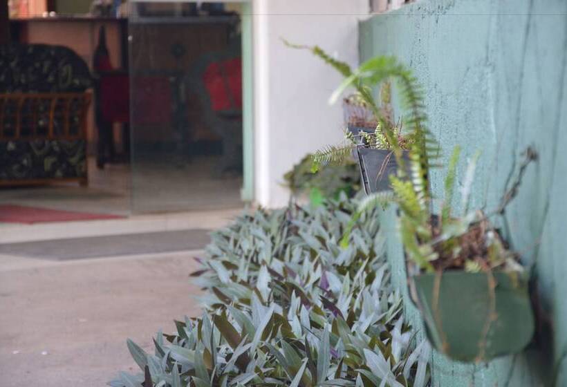 호텔 Weligama Holiday Inn