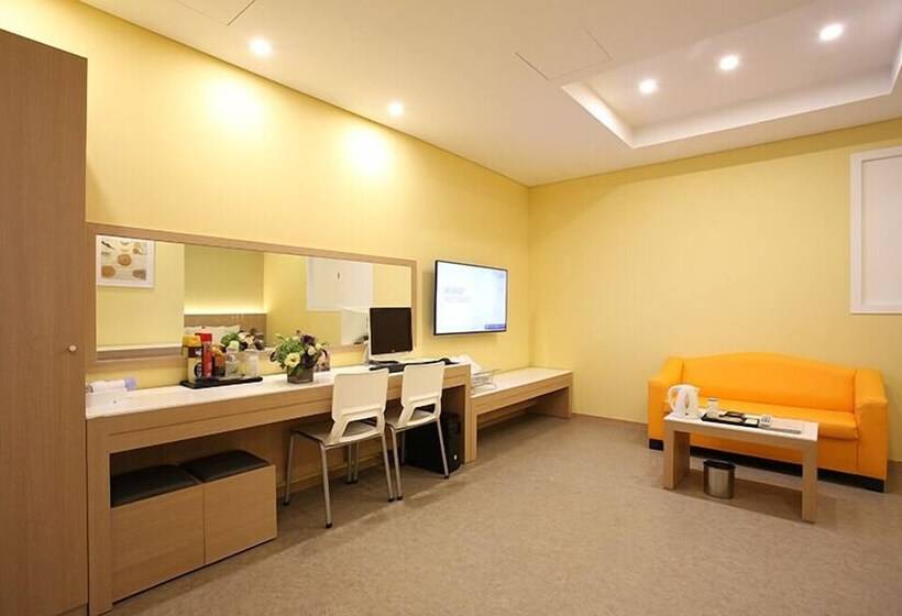 בית מלון כפרי Honors