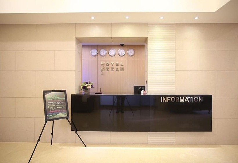 בית מלון כפרי Honors