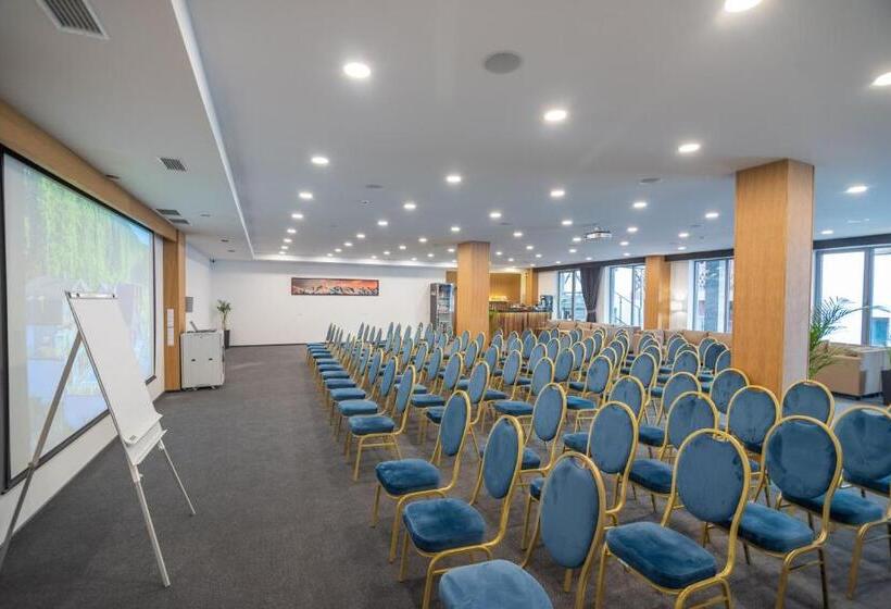 Karpatski Hotel & Spa