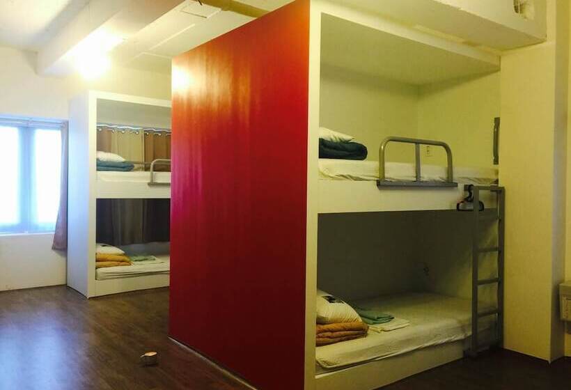 Malmani Guest House   Hostel