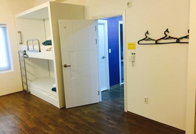 Malmani Guest House   Hostel