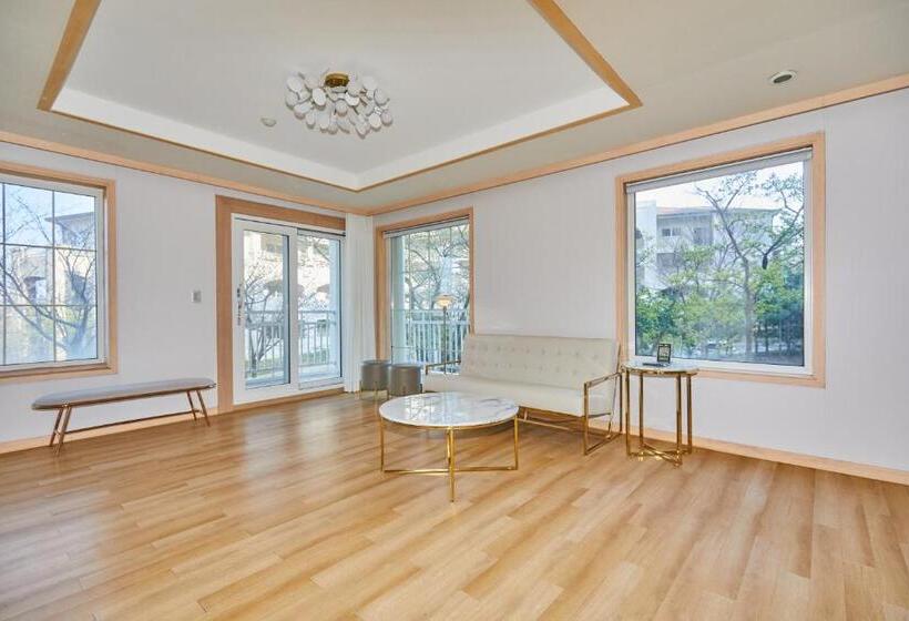 Gyeongju Mauna Ocean Resort