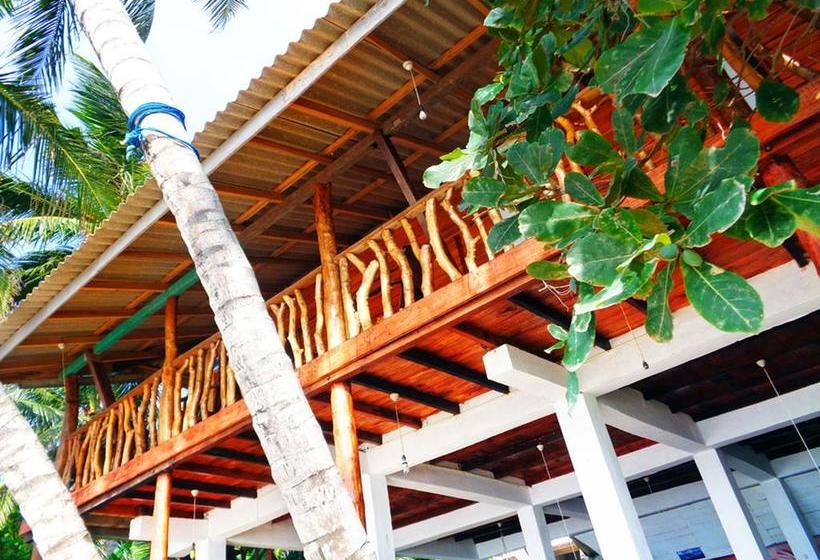 Reggae Zone Beach Resort