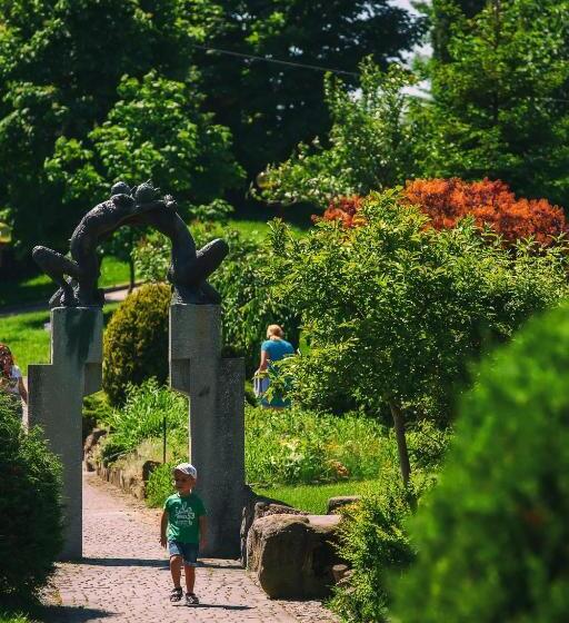 Resort Hotel Karpaty