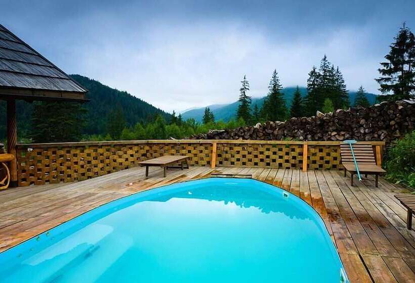 استراحتگاه Korunka