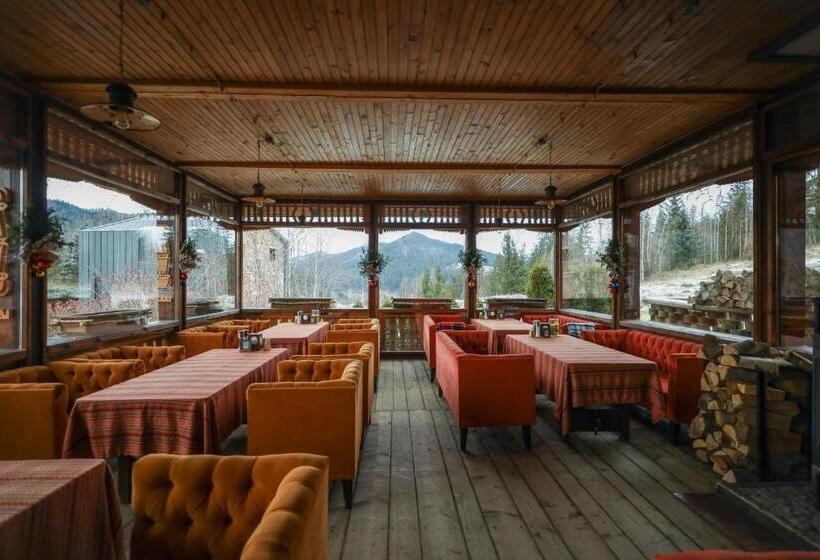 استراحتگاه Korunka