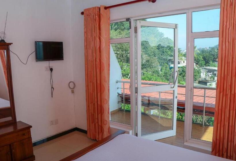 리조트 Mount Palace