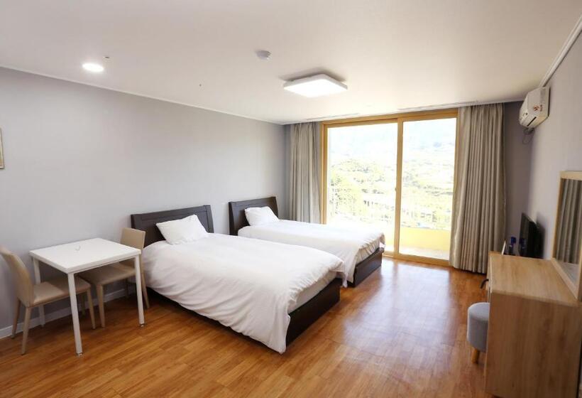 리조트 The K Jirisan Family