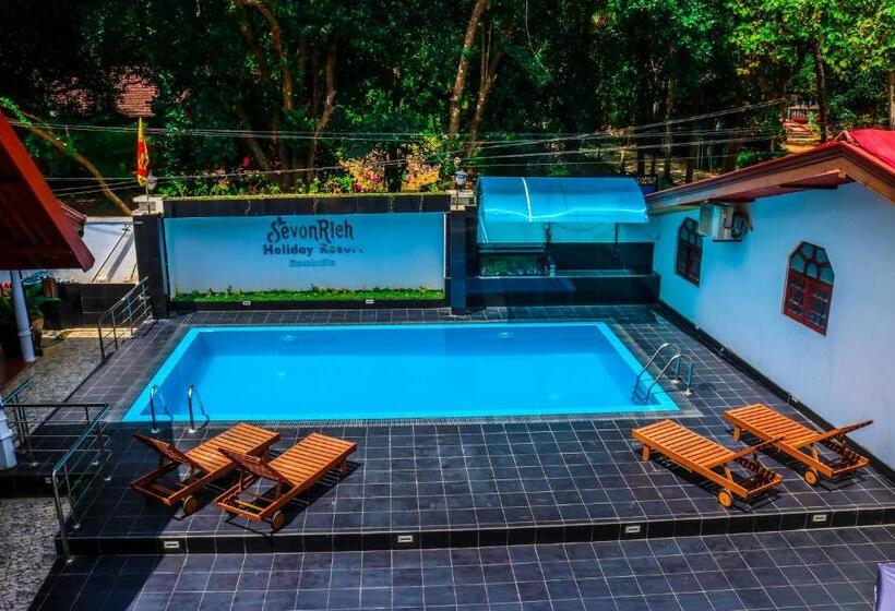 Sevonrich Holiday Resort