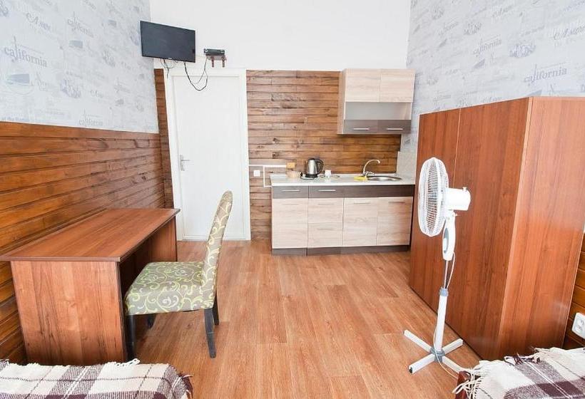 Tsentr Hostel