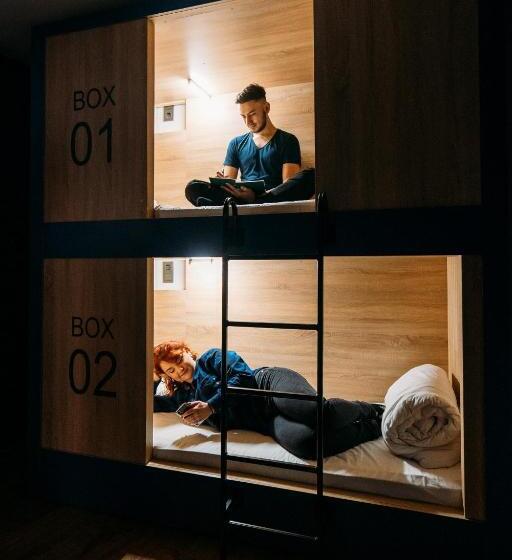 Yard Hostel & Coffee