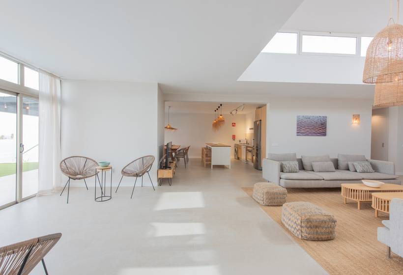 Ereza The White Homes