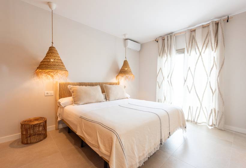 Ereza The White Homes