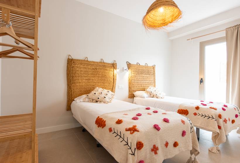 Ereza The White Homes