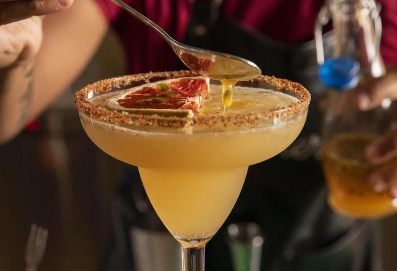 Отель San Augustin   Standard Double Room   Colombia