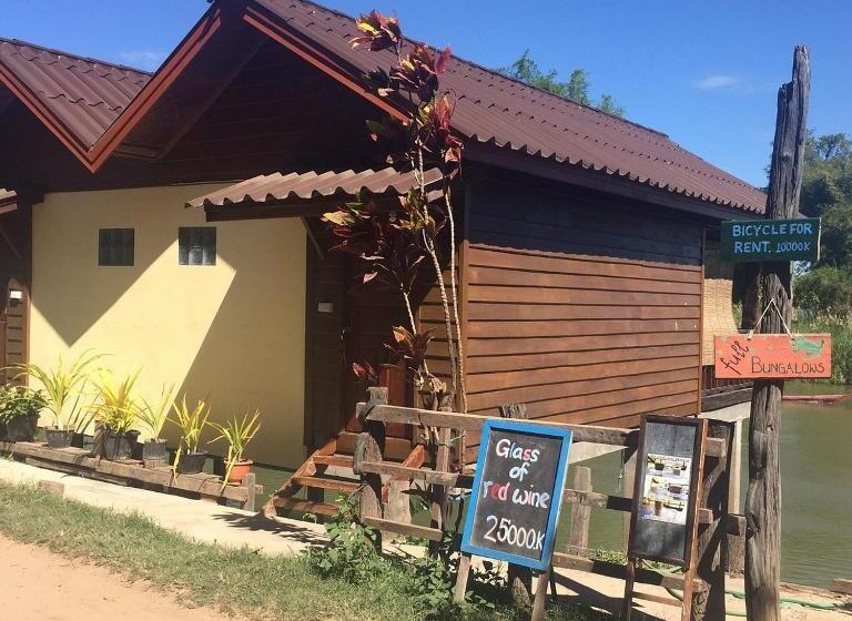 Пансион Crazy Gecko Dondet