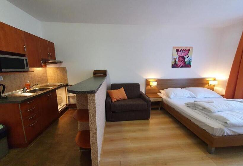 Fatrapark Apartments House 2