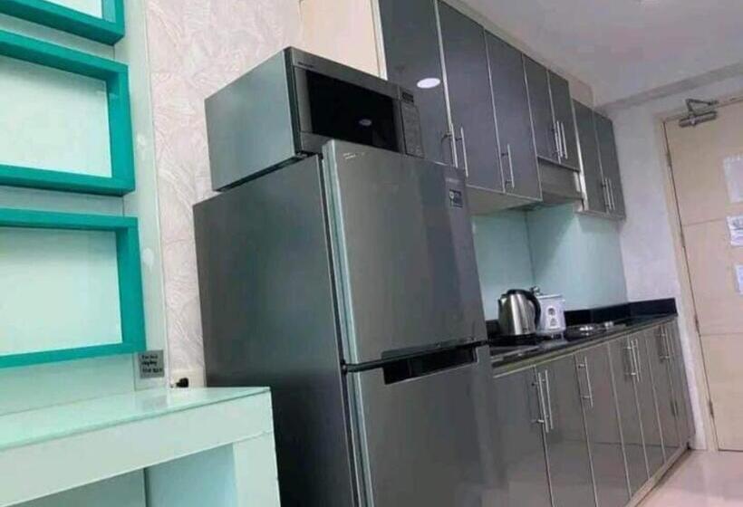 هتل Benedick Place At Sea Residences