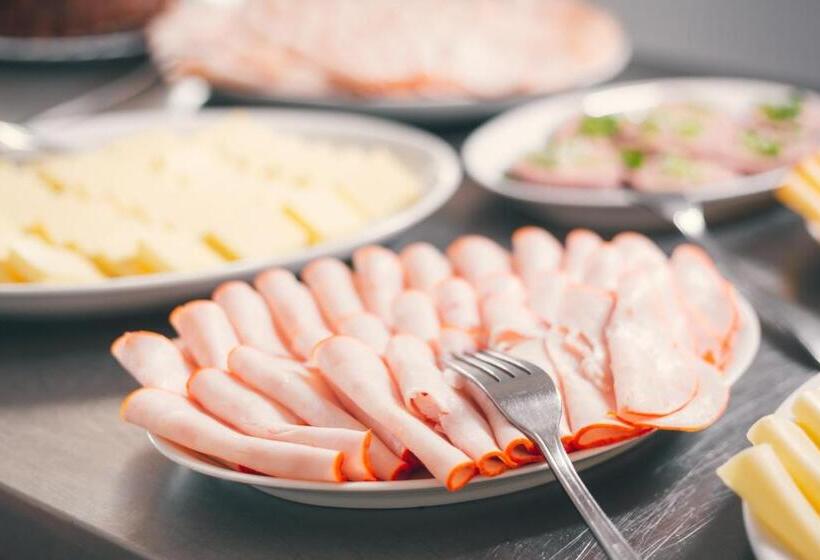 ユースホステル Dům Hostů Klášter Broumov