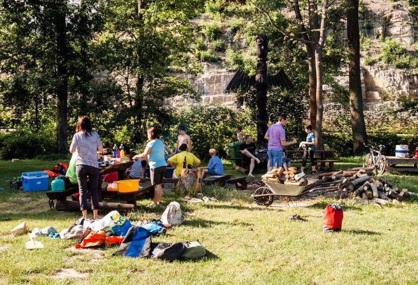 호스텔 Turisticka Ubytovna Cakle