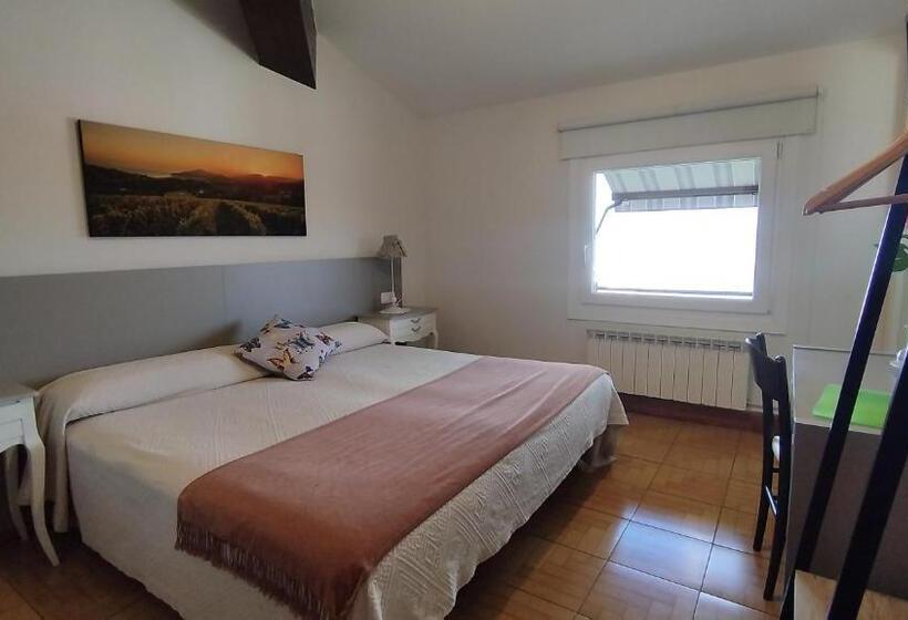 تختخواب و صبحانه Gazteategi