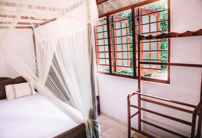 민박 Kadolana Guest House