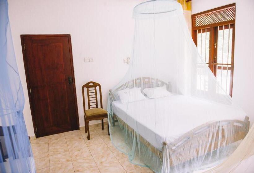 민박 Kadolana Guest House