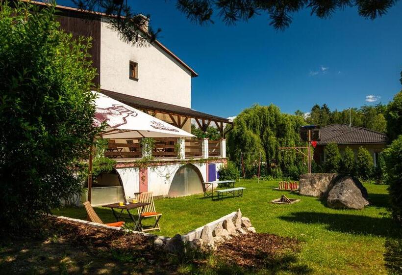 مبيت وإفطار Penzion Mašek