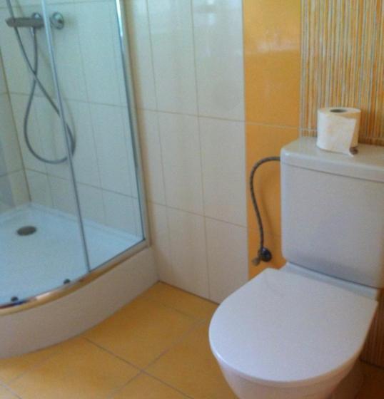 تختخواب و صبحانه Previt Janek