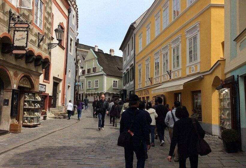 تختخواب و صبحانه Ubytování U Bílé Paní