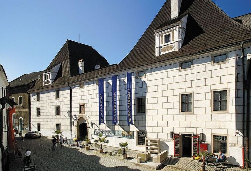 تختخواب و صبحانه Ubytování U Bílé Paní