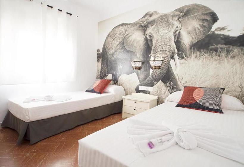 فندق فئة نجمة واحدة Camp Nou Home