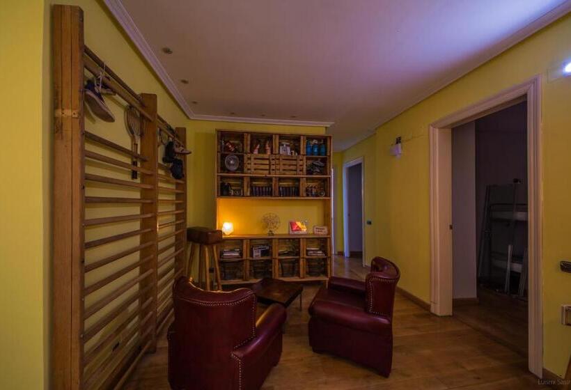 Hostel Covent Garden By Gaiarooms