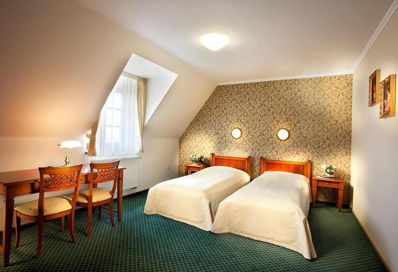 酒店 Akademie A Depandance Vila Jarmila