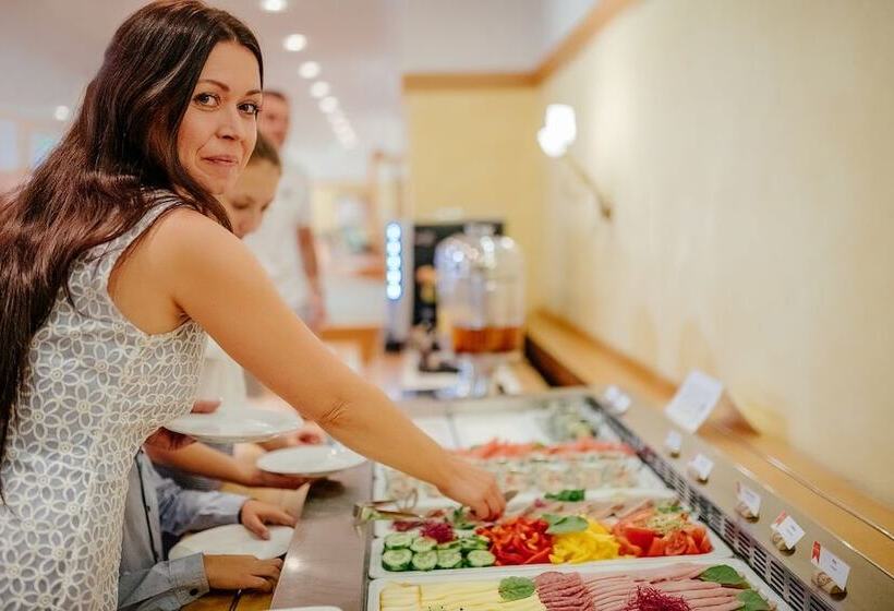 酒店 Akademie A Depandance Vila Jarmila