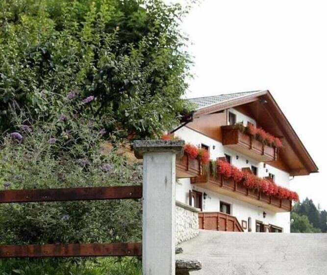 ホテル Al Sole Albergo Ristorante