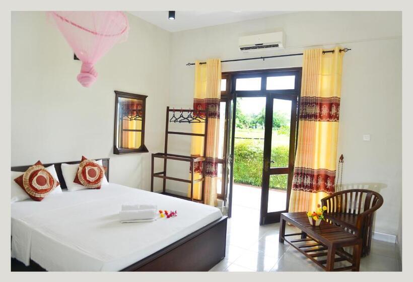 Отель Ancient Village