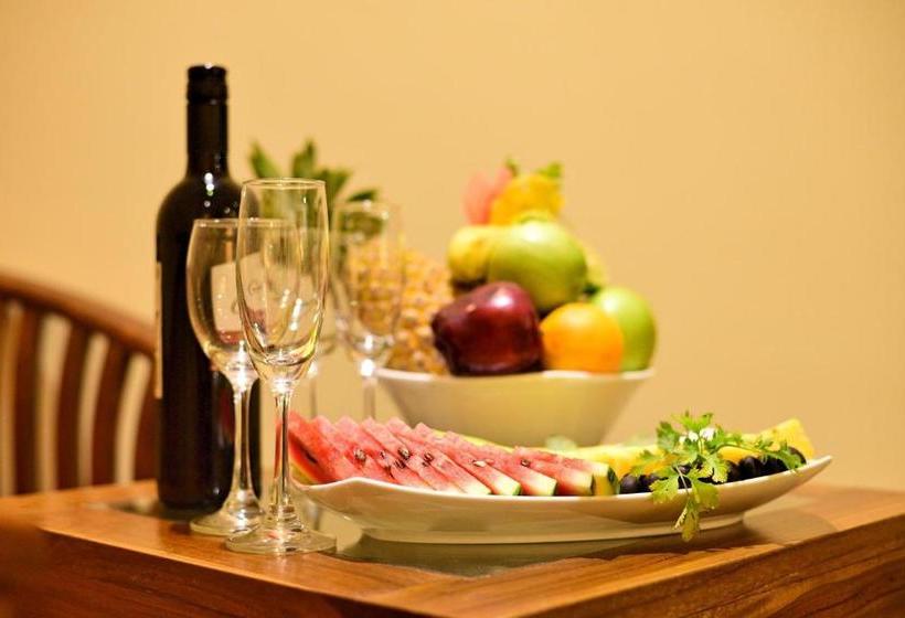 בית מלון כפרי Athgira