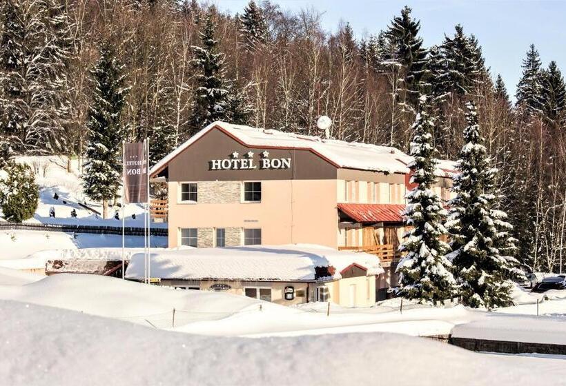 호텔 Bon