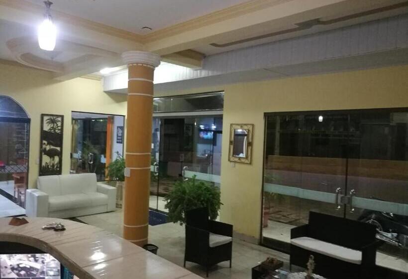 בית מלון כפרי Dorado