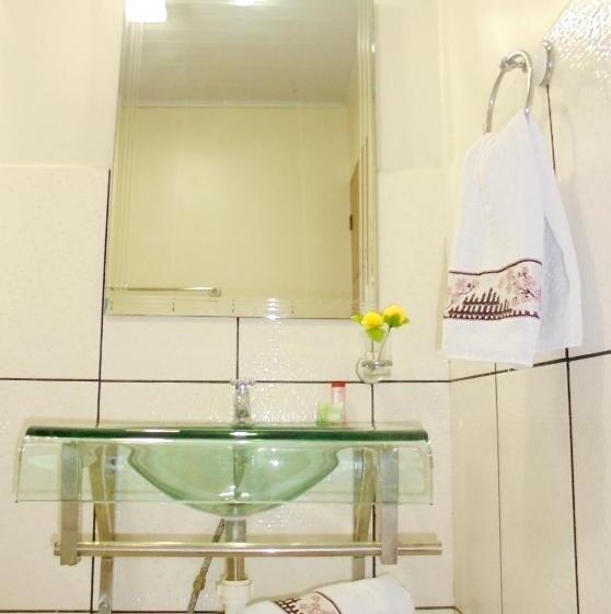 בית מלון כפרי Dorado