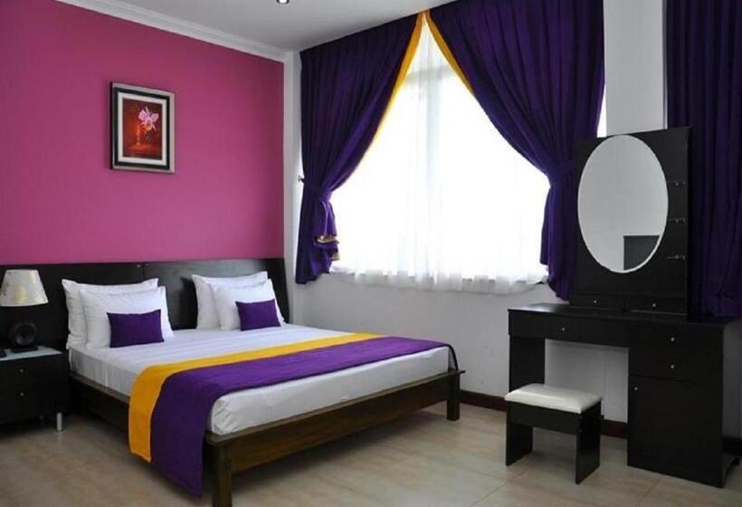 Отель East Lagoon