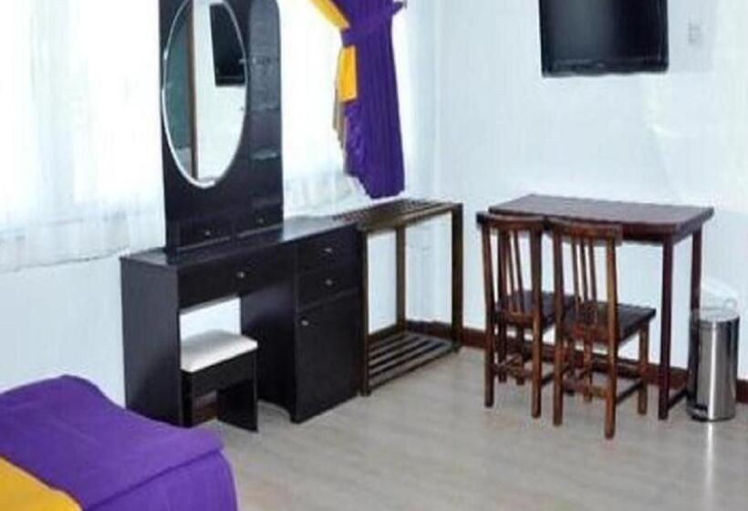 Отель East Lagoon