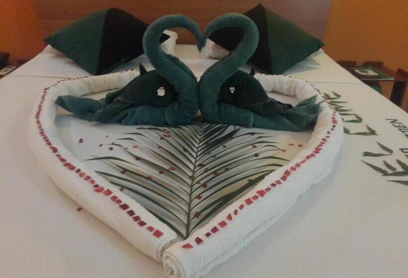 ホテル Eden Garden