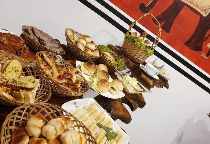 ホテル Eden Garden