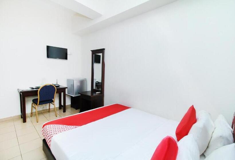 هتل Green Palace Colombo