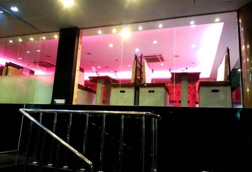 هتل Green Palace Colombo