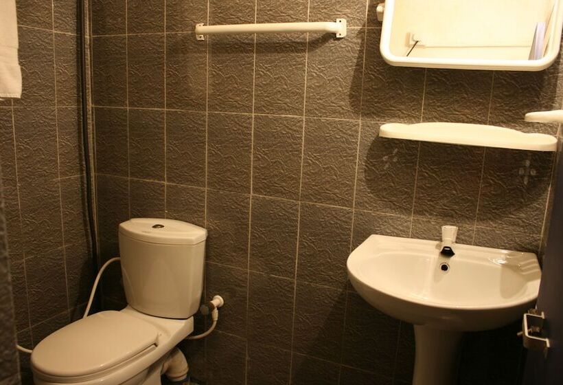 هتل Green Palace Colombo