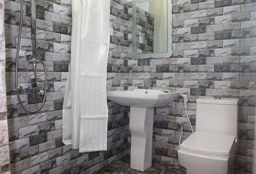 هتل Green Palace Colombo